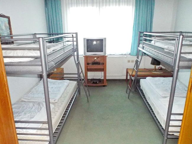Hostel - Zimmer mit Etagenbetten