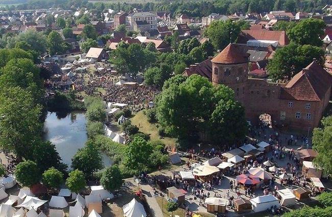 Luftbild_Burgfest