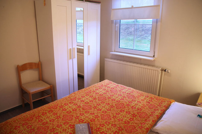 Haus Wismar Schlafzimmer 2 mit Doppelbett