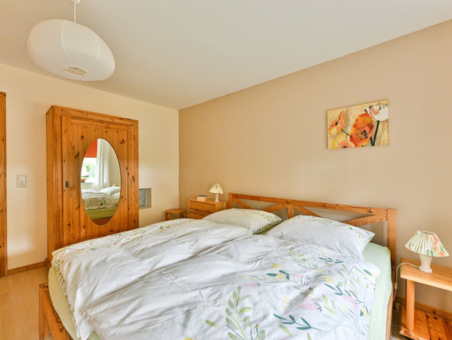 Ferienwohnung "Naturblick" - Schlafzimmer mit Doppelbett