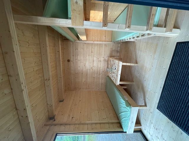 Seehütte an Land