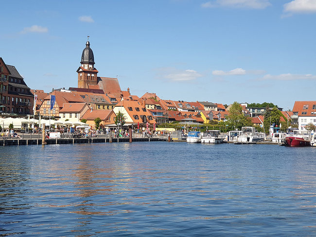 Apartment 25 Storch - Stadtansicht von der Müritz